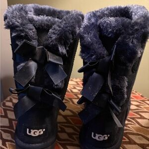 UGG Midnight Blue Boots with Ribbon Accents knock offs. Like new but dusty.